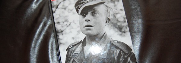 Kriegsfotografie – ein Robert Capa Bildband
