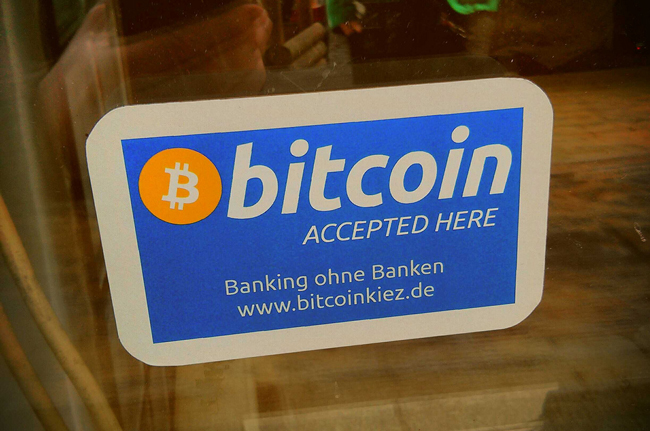 Bitcoins accepted (Bild:henribergius/Flickr)